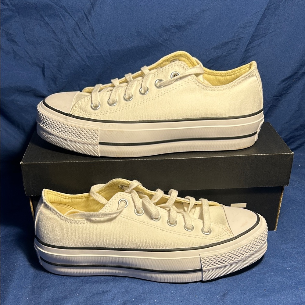 Converse- ctas low, white, 7 women SW